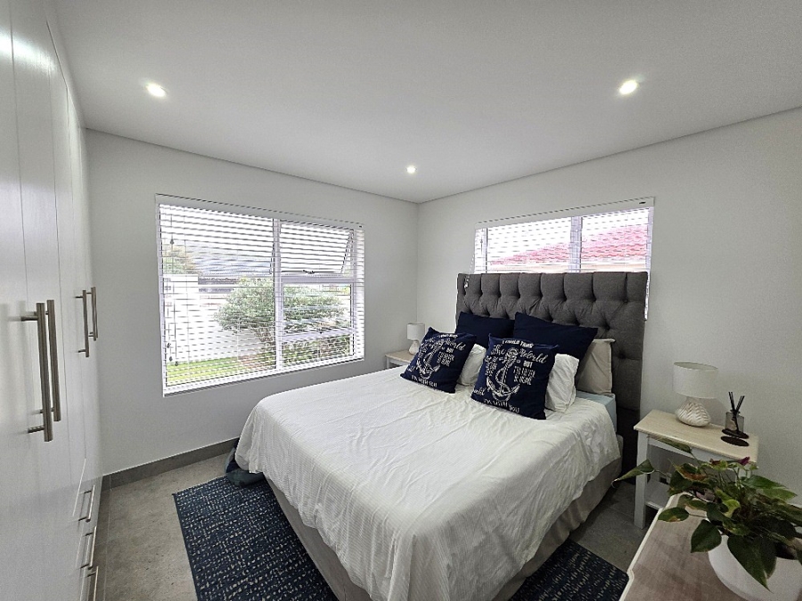 3 Bedroom Property for Sale in Dana Bay Western Cape